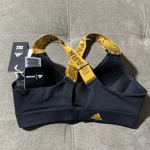 🥰🥰Adidas IVY PARK Cut Out Medium Support Bra🥰🥰 - Picture 5 of 7